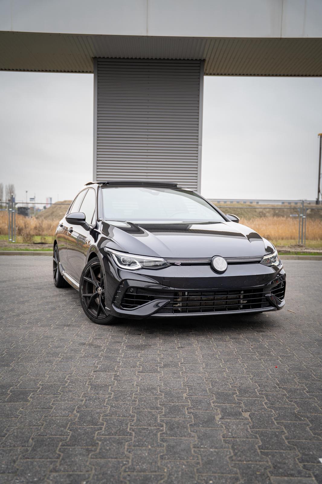 Volkswagen Golf 8R Performance
