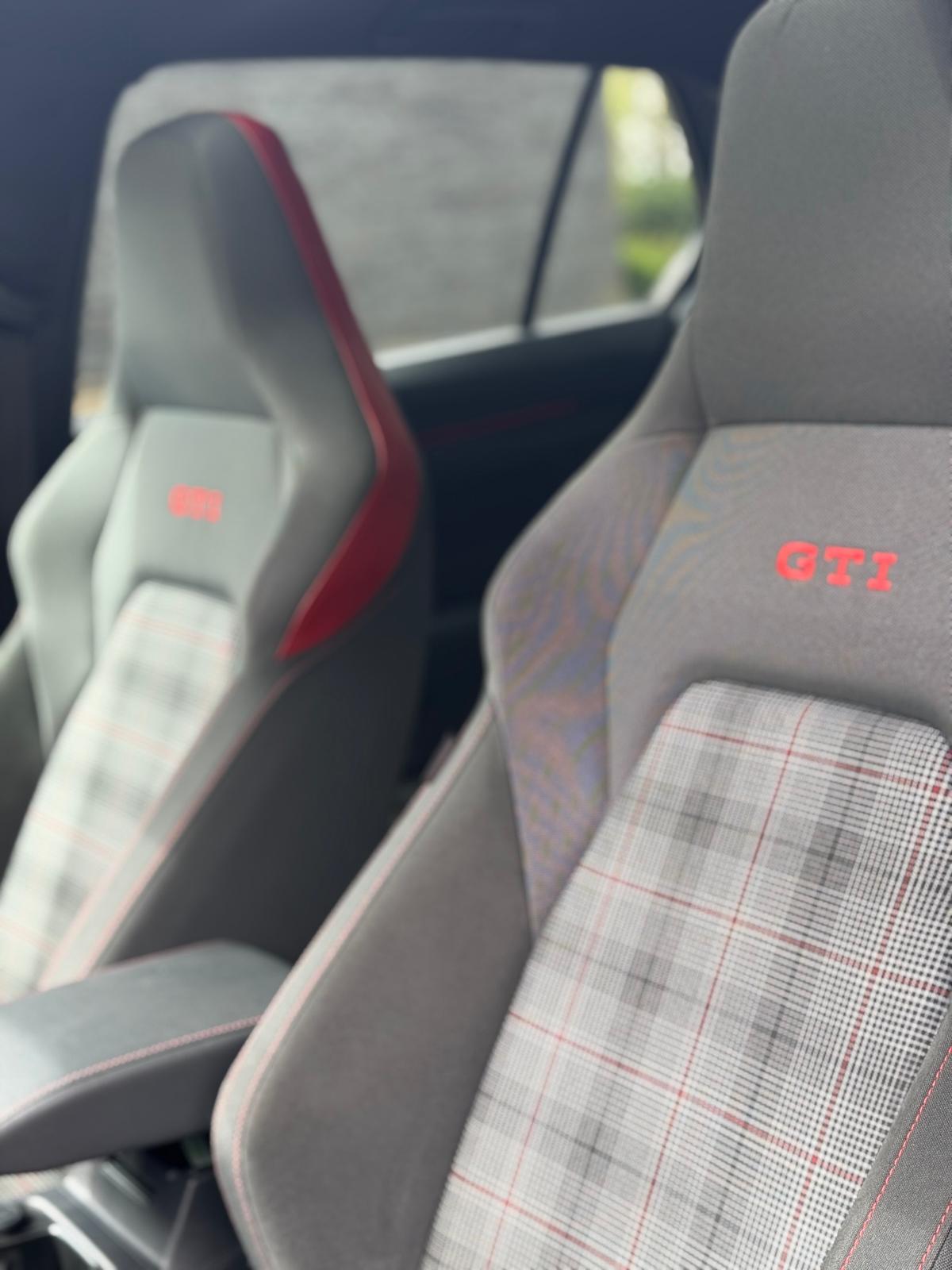 Volkswagen Golf 8 GTI