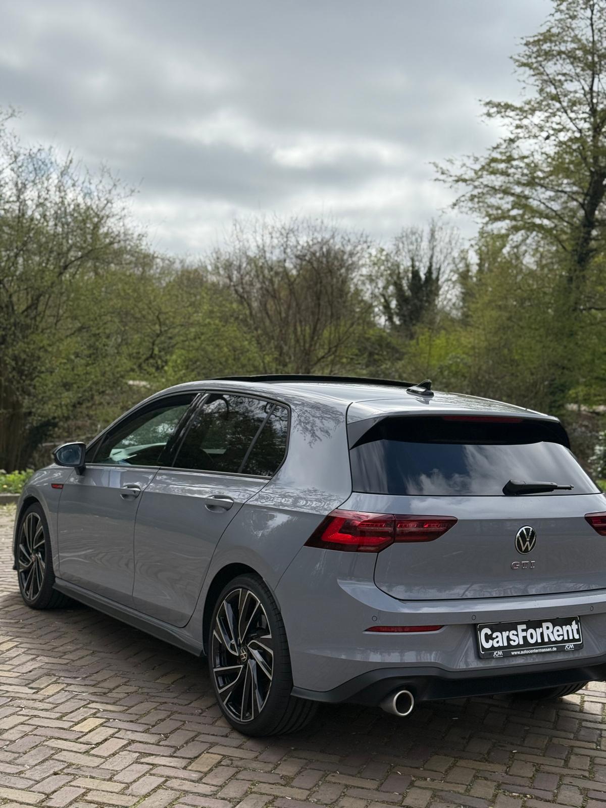 Volkswagen Golf 8 GTI