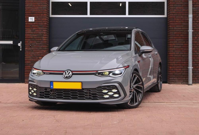 Volkswagen Golf 8 GTI