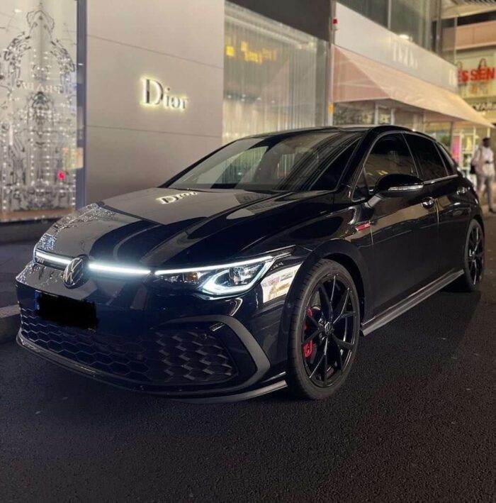 Volkswagen Golf 8 GTI Zilver Rentals
