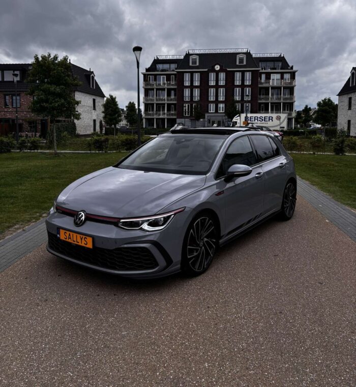 Volkswagen Golf 8 GTI Sally's Autoverhuur