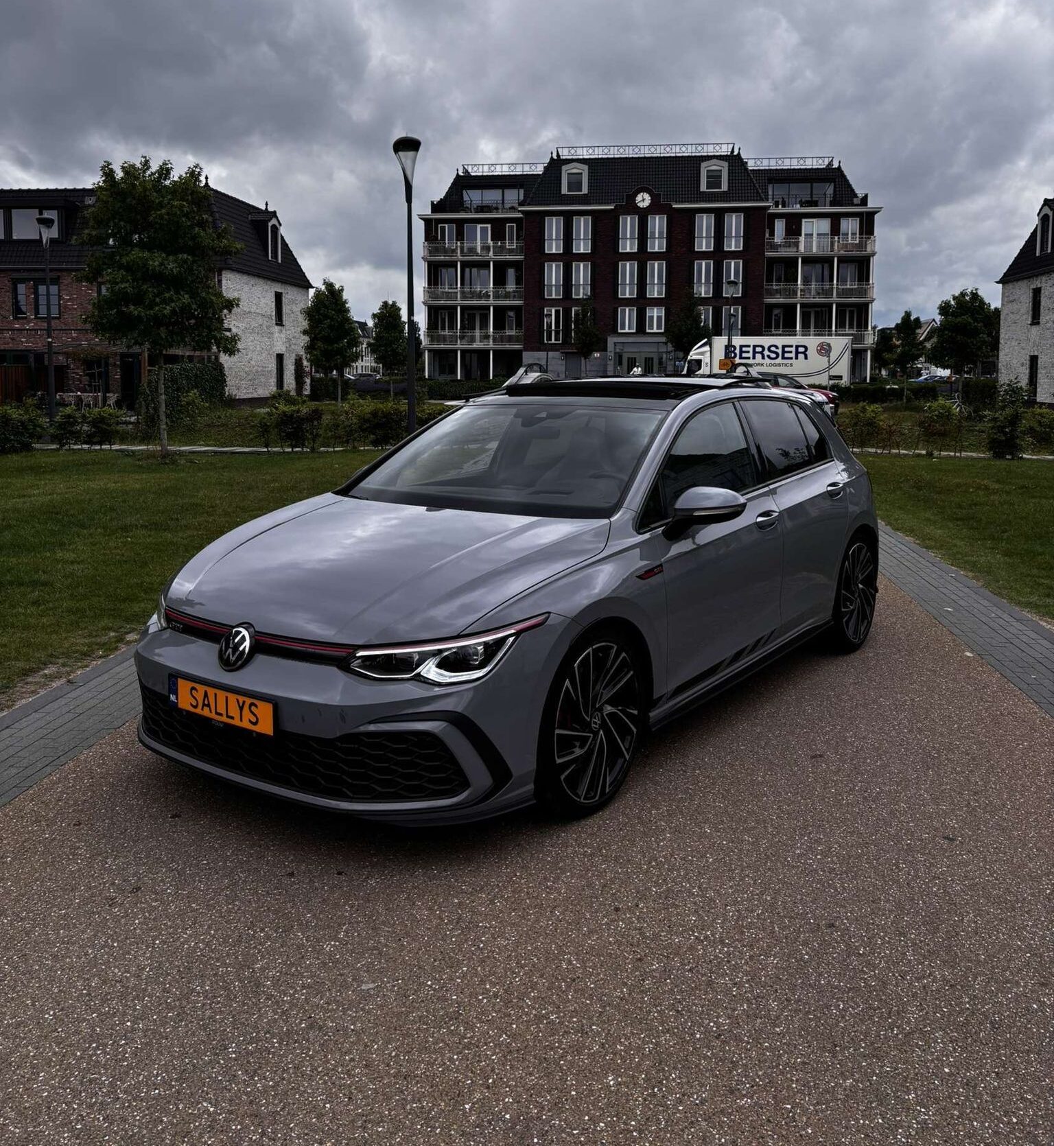 Volkswagen Golf 8 GTI